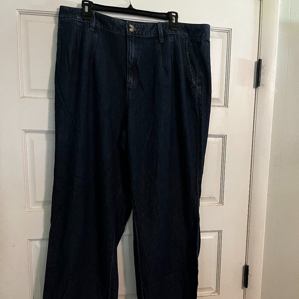 Pleated Wide-Leg Denim Trousers
